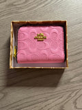💗 Coach Zip Around Wallet – Rosa 💗