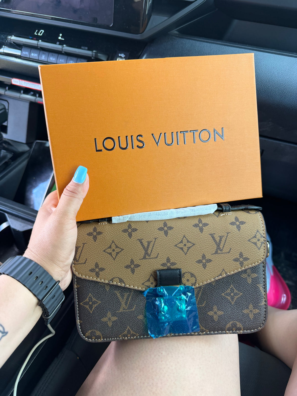 Cartera de alta calidad elegante LV