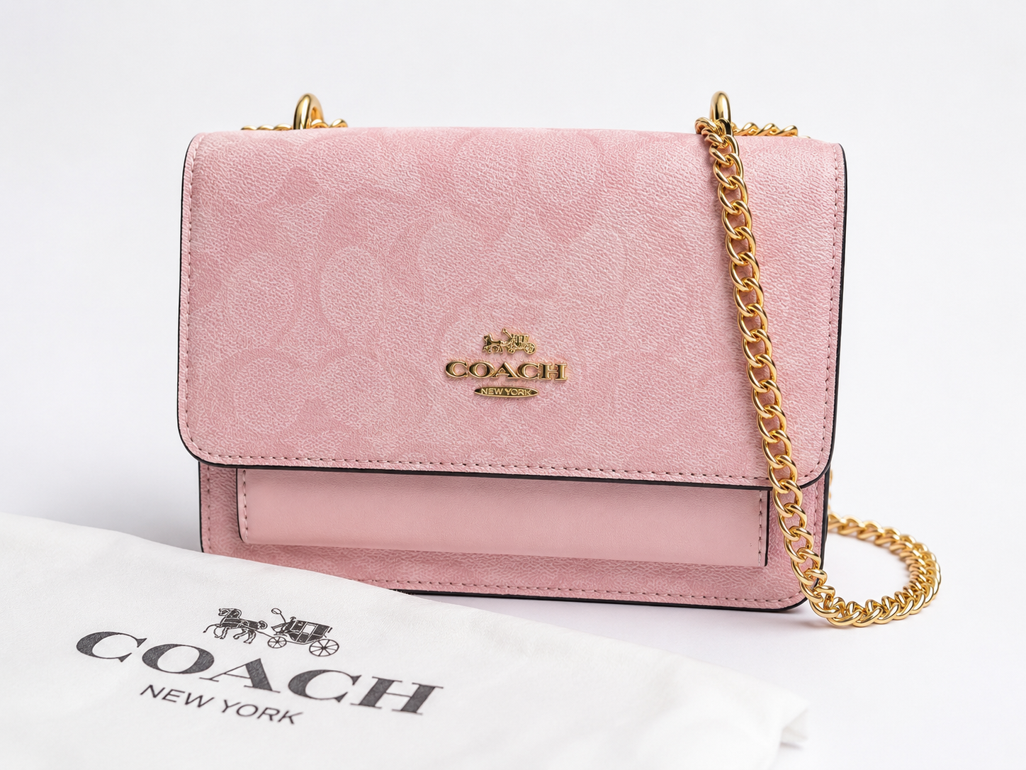 Mini bolso de hombro estilo clásico en color rosa