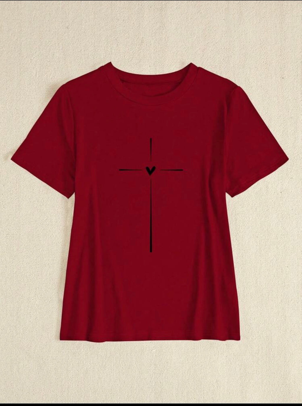 🤍✨ Camiseta Cruz con Corazón – DANY LUXE ✨🤍