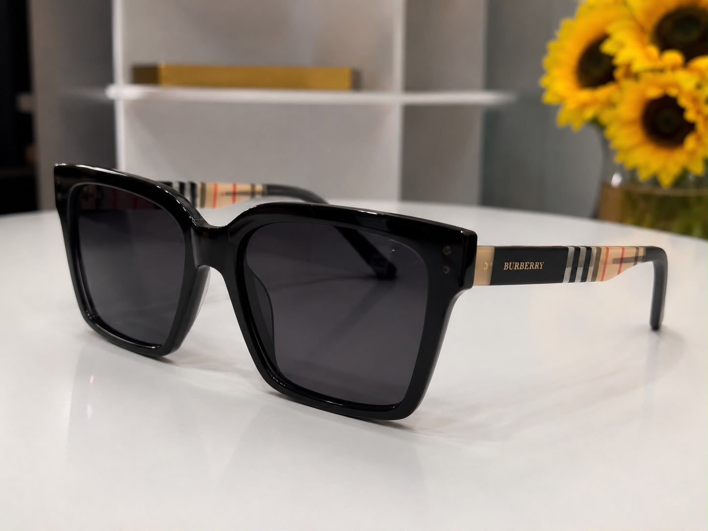 🕶️ Gafas de Sol Burberry – Elegancia que nunca pasa de moda